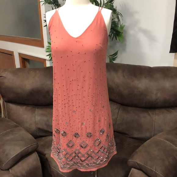 White House Black Market Pink Embellished Slip - Picture 5 of 9